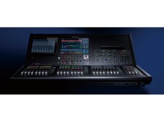 Roland M5000 console System